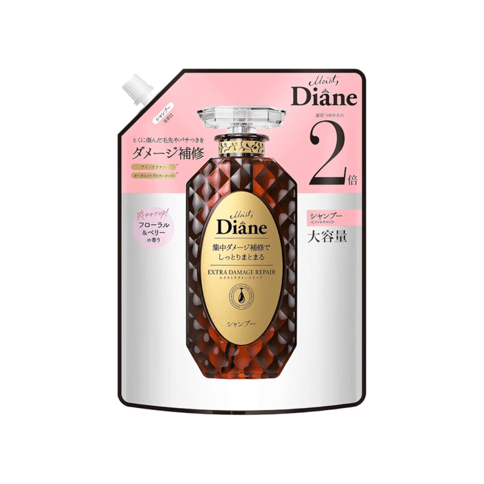 A 660ml refill packet of Diane Shampoo Large Capacity Extra Damage Repair Floral & Berry Scent in sealed plastic packaging.