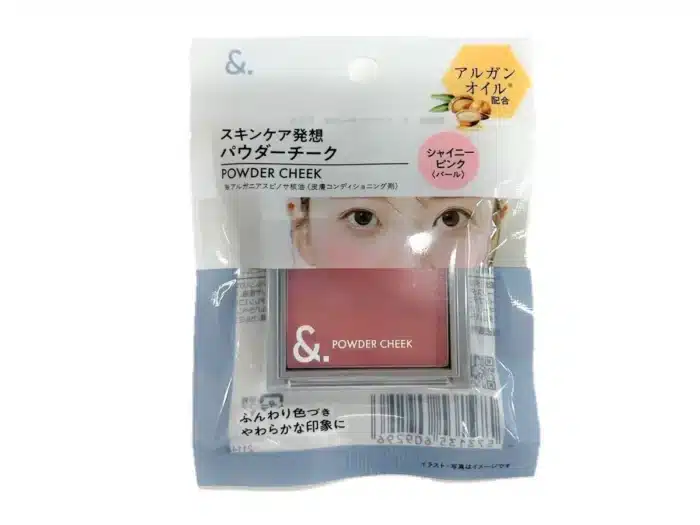 Daiso Powder blush Shiny pink - Image 1