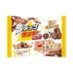 Yuraku Seika Black Thunder Mini Bar Almond & Hazelnut 4.1 oz (112 g)